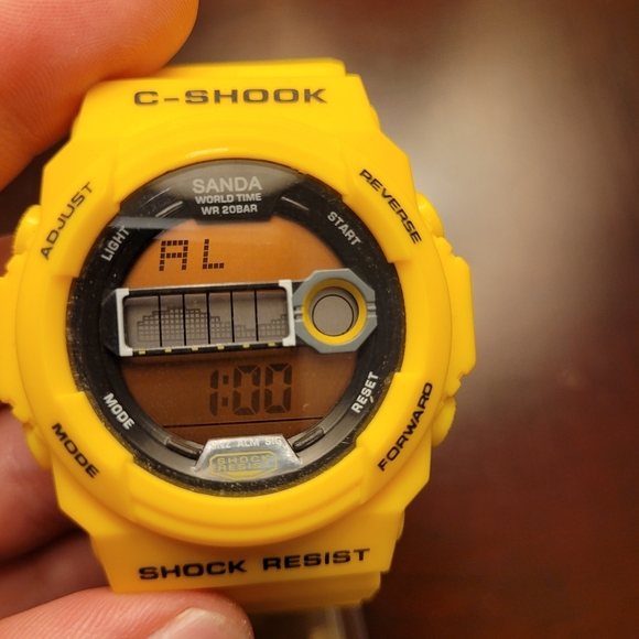 New Mustard Yellow Digital C shook Fashion watch - Picture 9 of 10